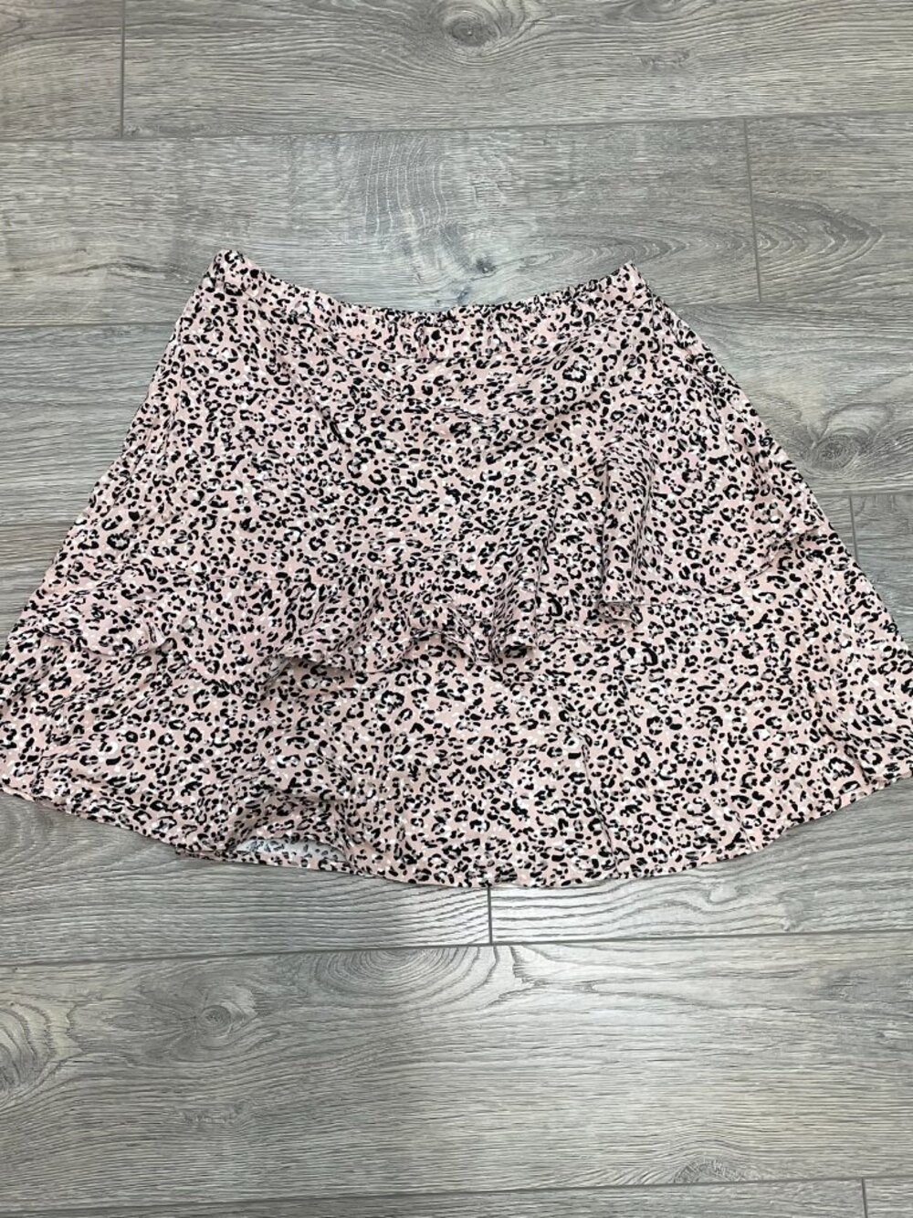 Japna Pink Leopard Print Ruffled Mini Skirt Size L Elastic Waist Tiered Skirt